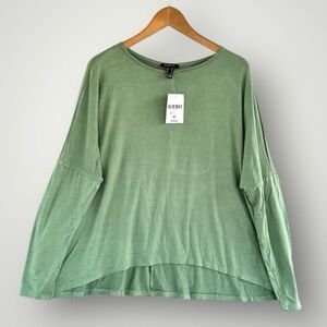 🎉5 for $45 🎉 NWT Forever 21 Publik Top Blouse Shirt Size M Green